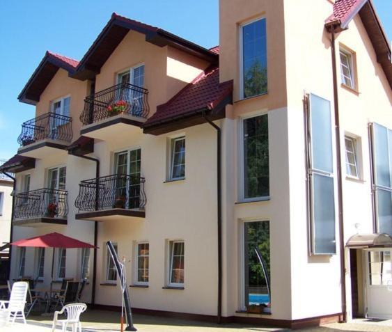 Pod Arkadami Otel Darlowko Dış mekan fotoğraf