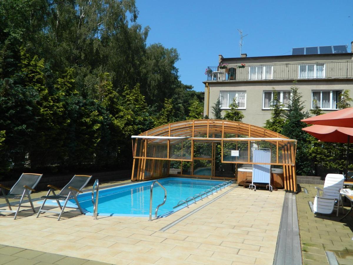 Pod Arkadami Otel Darlowko Dış mekan fotoğraf