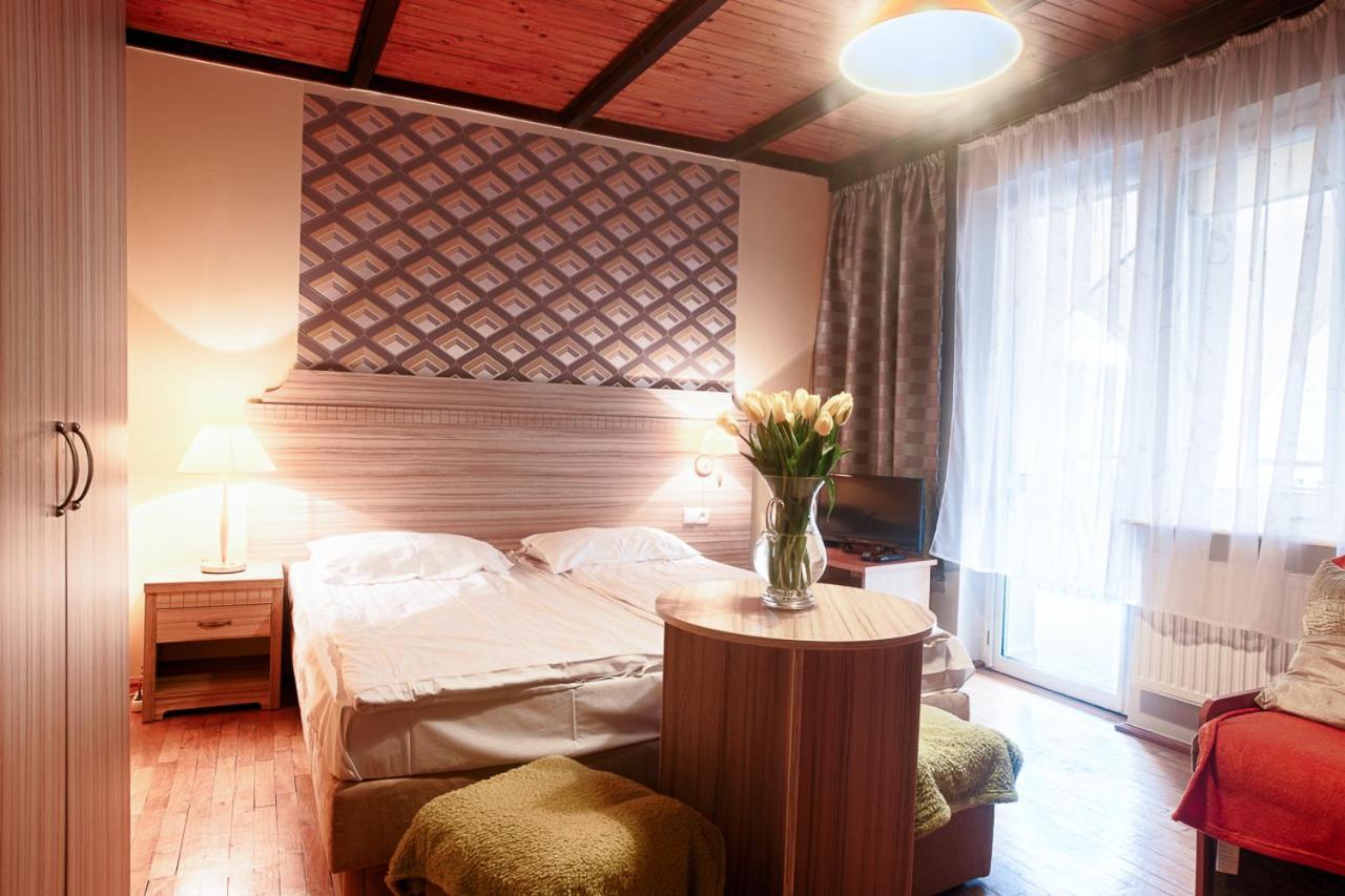 Pod Arkadami Otel Darlowko Dış mekan fotoğraf
